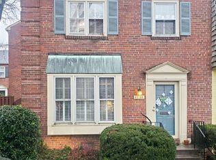 6746 Hillandale Rd, Chevy Chase, MD 20815
