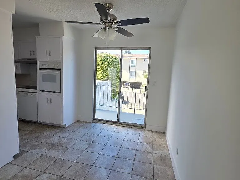3505 Emerald St — Photo 47