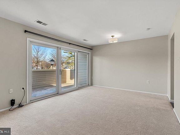 5th image of 8613 Sacramento Dr