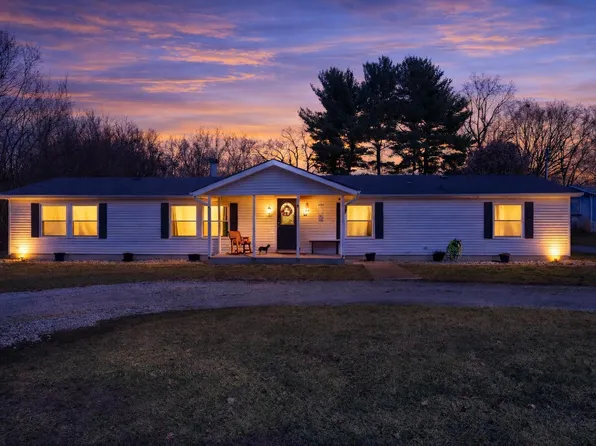 400 W McCombs St, Winamac, IN 46996