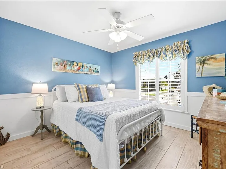 6104 Waterway Bay Dr — Photo 14