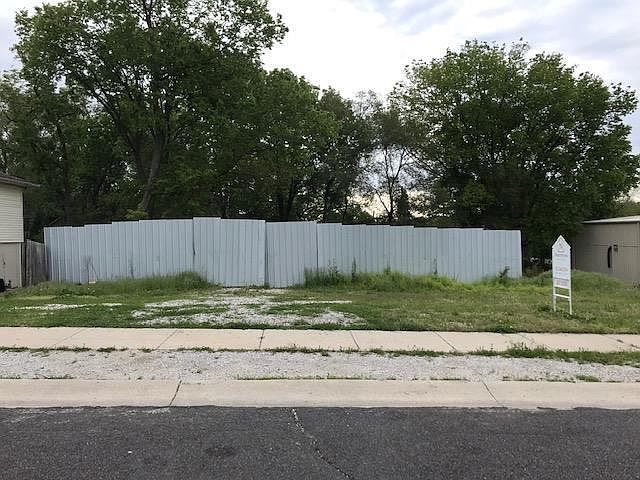 1st image of 4833 Woodward St