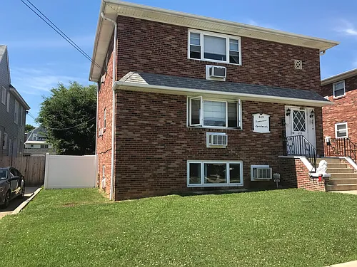 609 8th Ave Photo 1