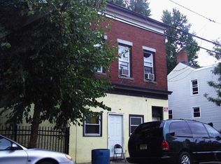 106 N Main St, Paterson, NJ 07522