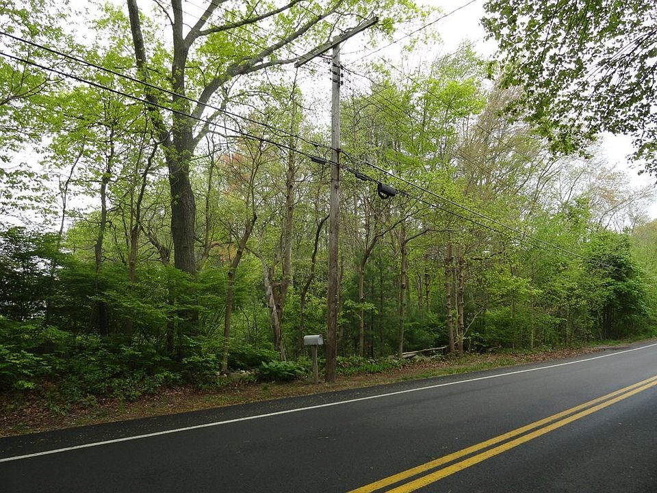 79 Winthrop St, Medway, MA 02053 Zillow