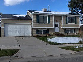 1st image of 5748 Woodsborough Cir