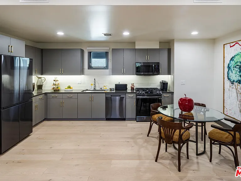 118 N Orlando Ave #201 — Photo 5
