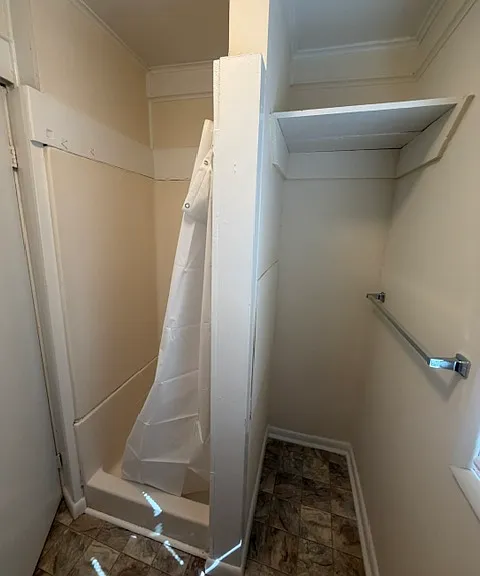 4-6 Wilkes St #1LR — Photo 11