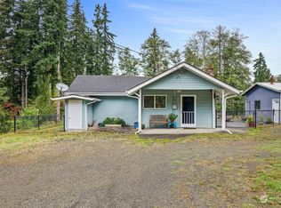 1604 Harvard St, Raymond, WA 98577