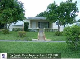 3564 NW 34th St, Lauderdale Lakes, FL 33309