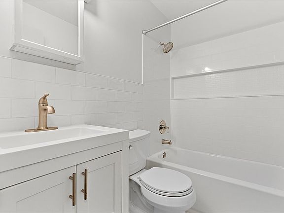 4th image of 178 Herrontown Rd
