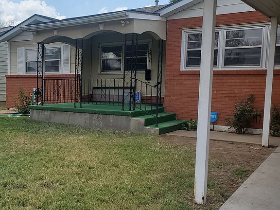 5th image of 2417 N Vernon St