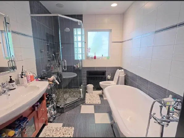 406 Beach 144th Street image 4 of 27