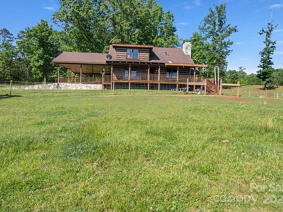 2nd image of 105 Causby Dr