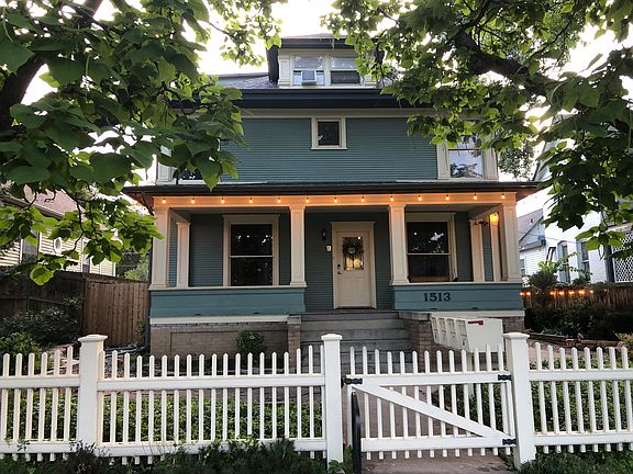 Main Entrance for Unit A and D