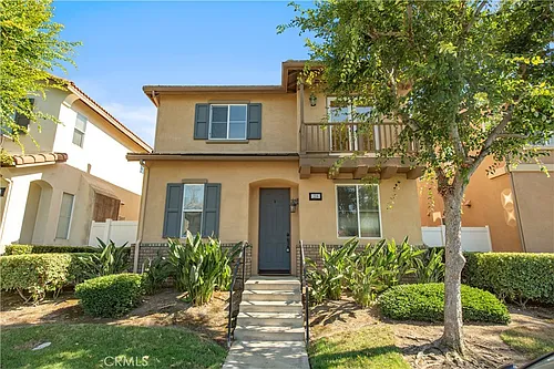 218 Kensington Park Photo 1