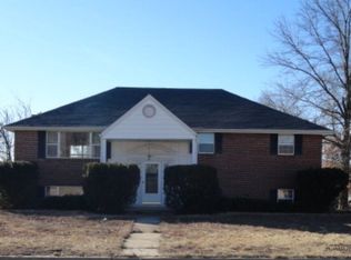 4631 Rainbow Dr, Jefferson City, MO 65109