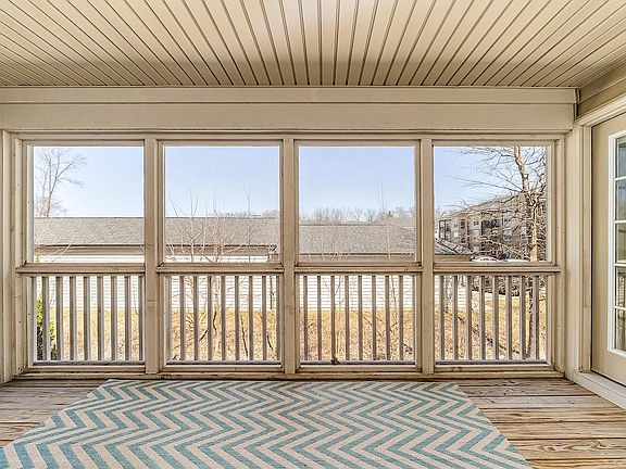 2nd image of 6078 Sowerby Ln