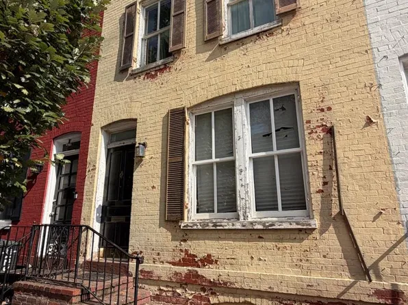 1231 33rd St NW, Washington, DC 20007