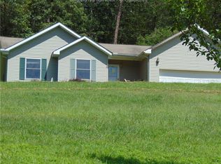 136 Circle Way, Scott Depot, WV 25560