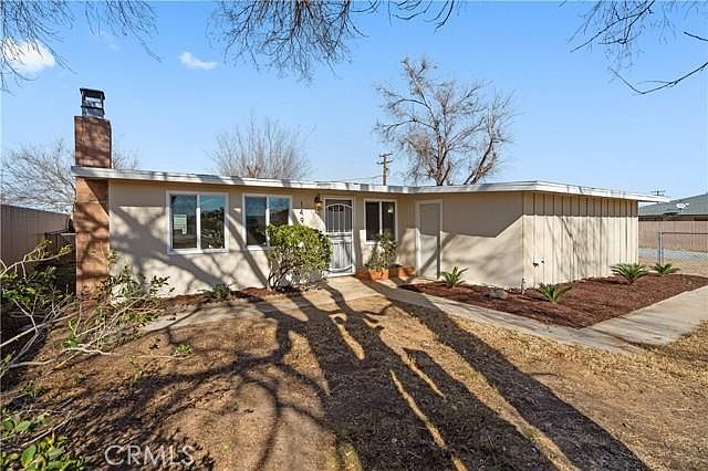 1st image of 14972 La Brisa Rd