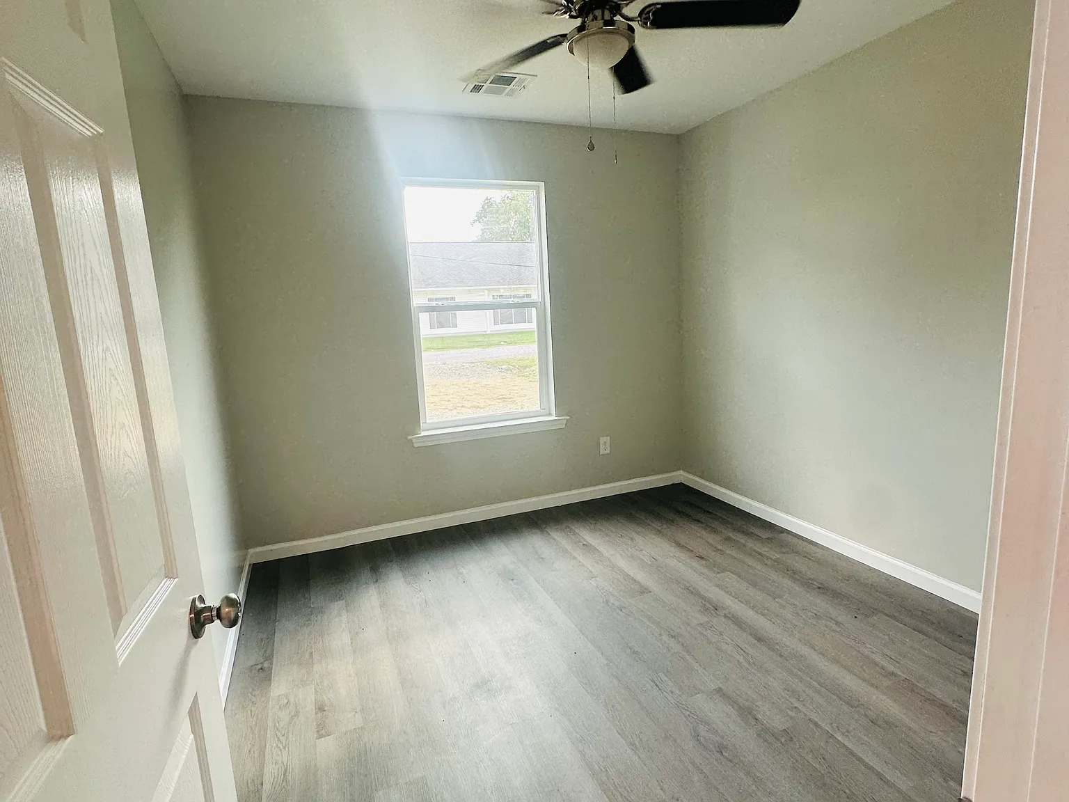 511 Hamilton St — Photo 4