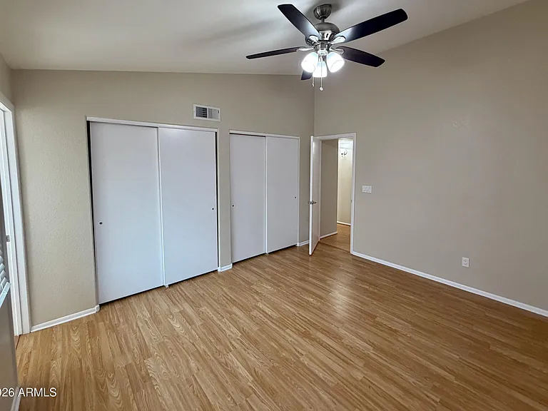 3005 W Ross Ave — Photo 9