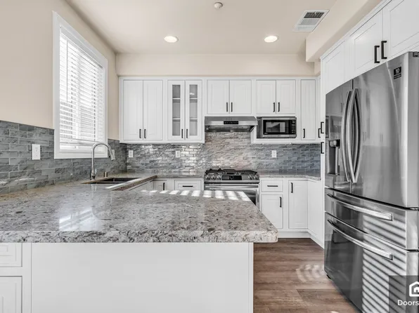 1164 McKay Dr, San Jose, CA 95131