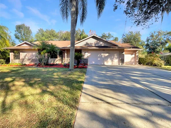 11026 Riverside Rd, Leesburg, FL 34788