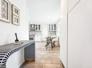 11700 Seven Locks Rd, Potomac, MD 20854