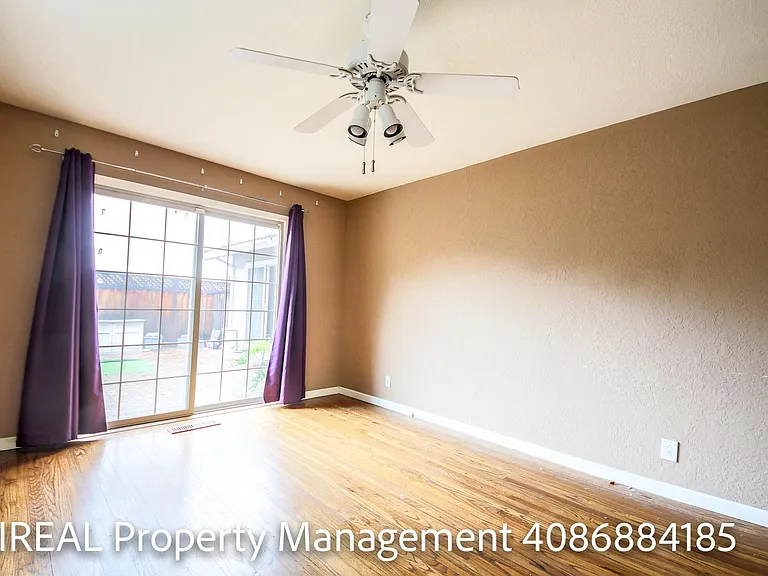 1751 Curtner Ave — Photo 13