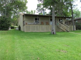 464 Edgewater Way, Pointblank, TX 77364