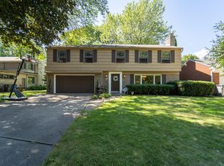 4739 N Lake Dr, Whitefish Bay, WI 53211
