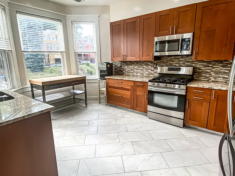 230 N Fairmount St #2 — Photo 22