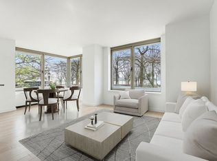 River & Warren, New York, NY 10282