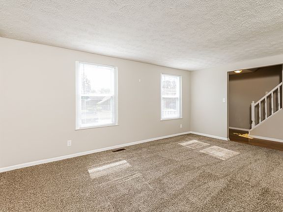 4th image of 4375 Satellite Ave