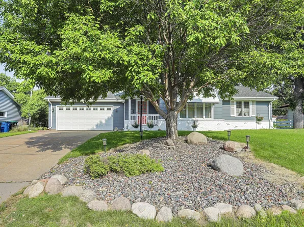 7370 Tempo Ter NE, Fridley, MN 55432