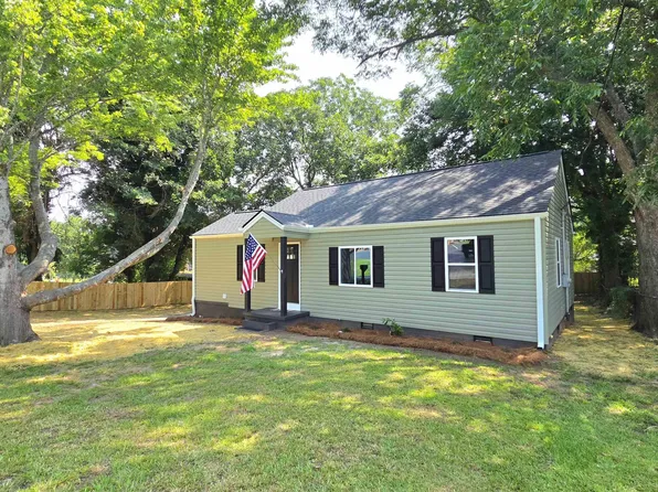 508 Tindal Rd, Greenville, SC 29617