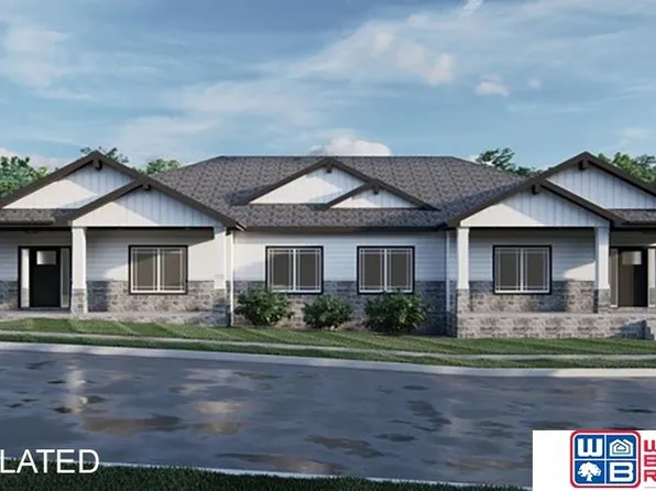 1139 Ironwood Dr, Seward, NE 68434