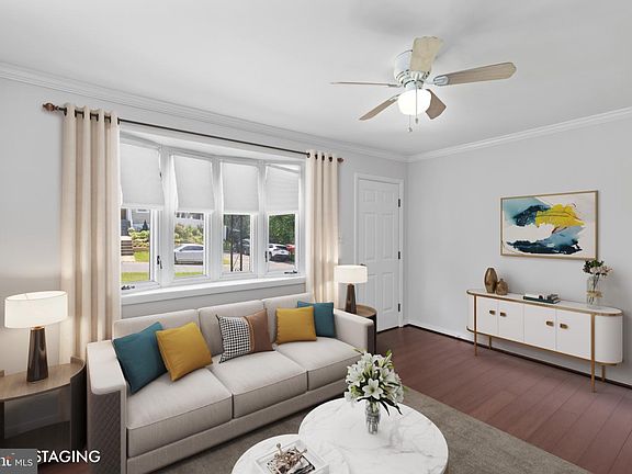 3rd image of 7508 Riddle Ave