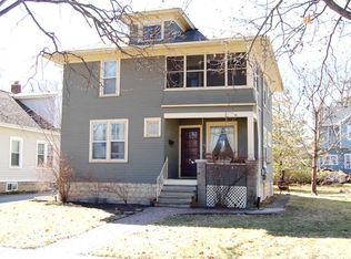 707 S Jackson St, Batavia, IL 60510