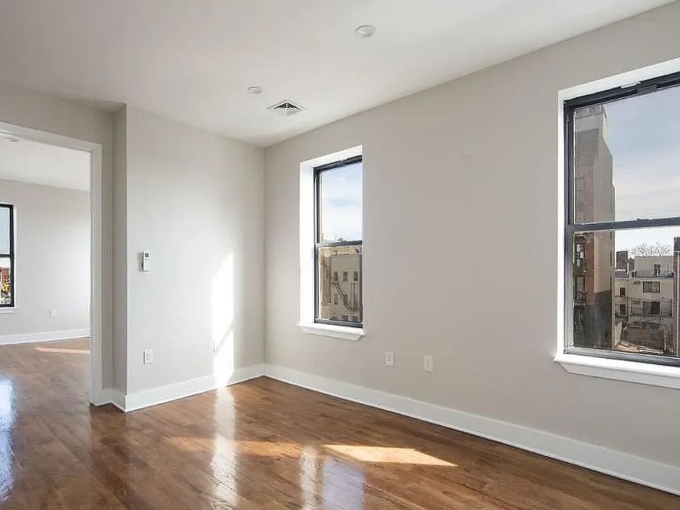 1st image of 2260 Atlantic Ave #2