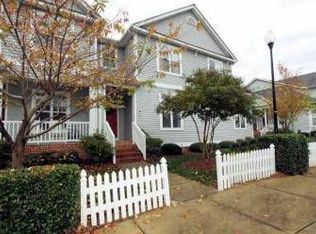 141 Summit Oaks Ln, Holly Springs, NC 27540