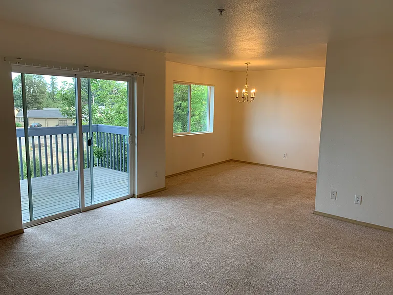 Boulder Creek Apartments — Photo 43