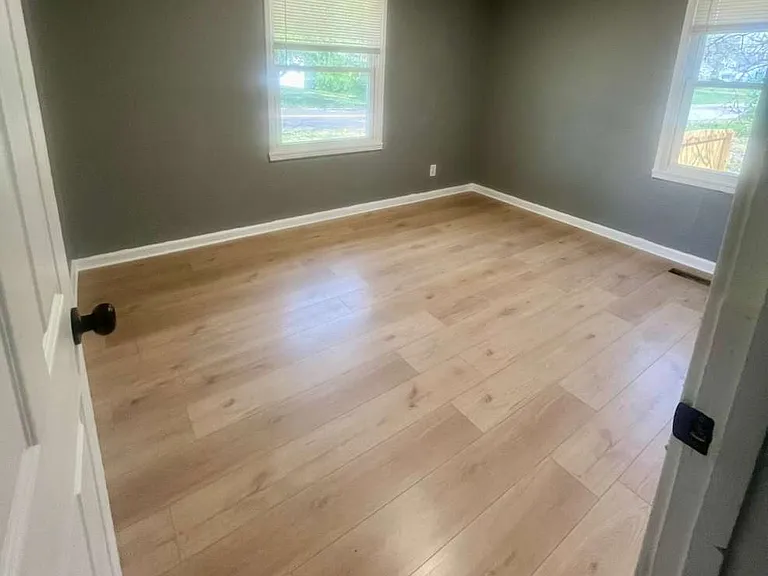 316 Cameron Rd — Photo 7