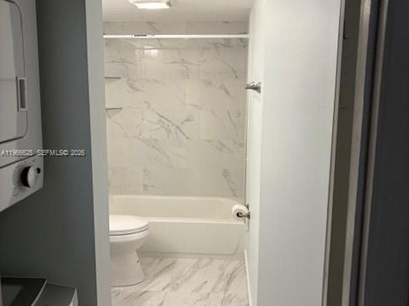 15539 Miami Lakeway N APT 201-22