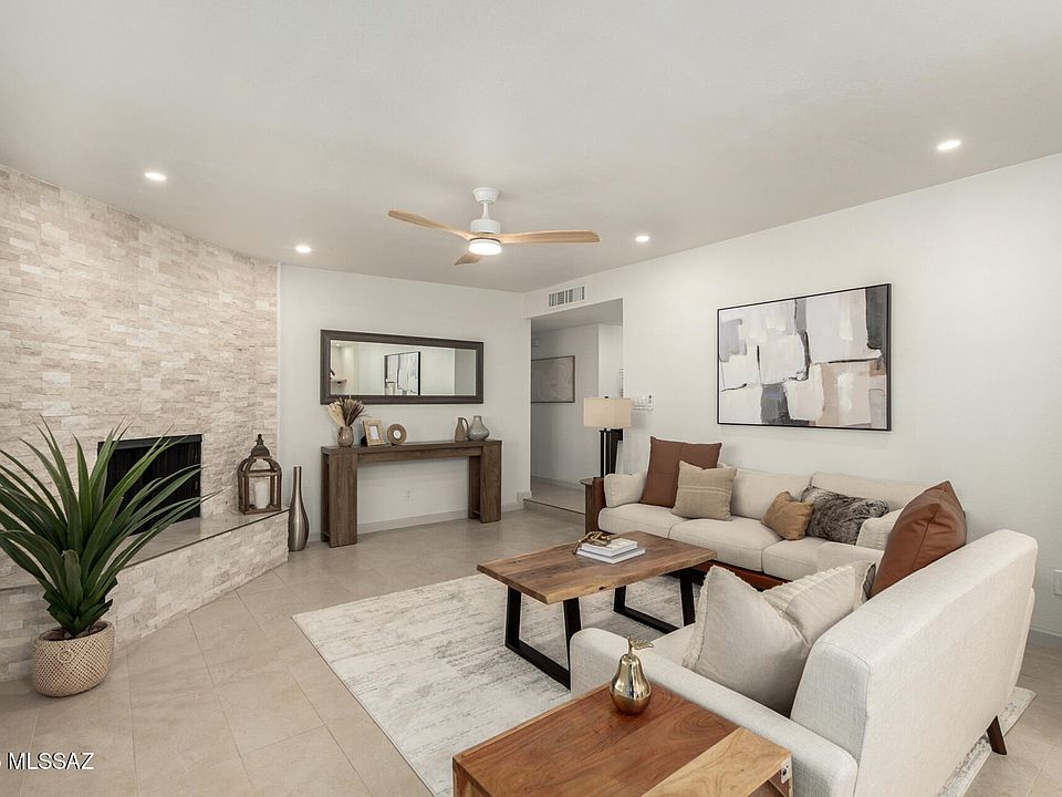 1st image of 2418 S Palm Springs Dr