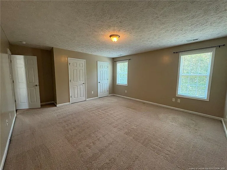 4007 Beaubien Dr — Photo 31