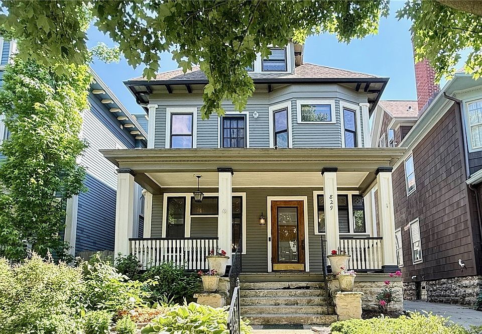 1st image of 829 Auburn Ave
