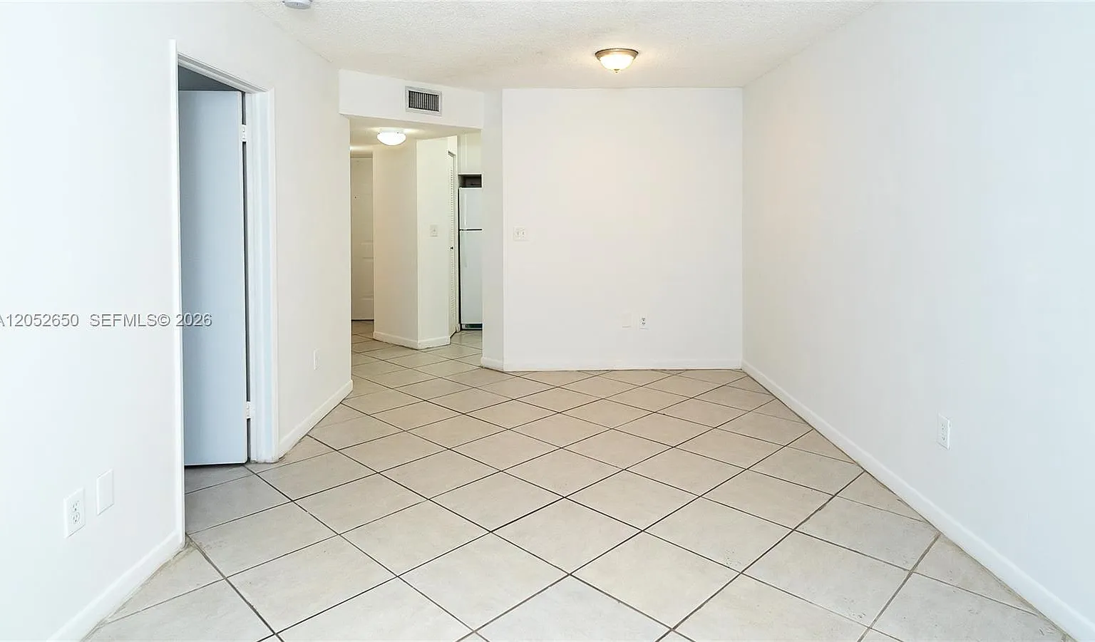 Harding Tower Condo — Photo 3